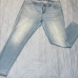 Old Navy Women's Light Blue Skinny Jeans